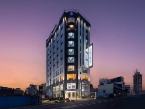  MyTravelution | Hotel MaRadha Colombo Main