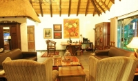  MyTravelution | Acasia Guest Lodge Room