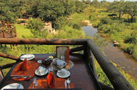  MyTravelution | Lukimbi Safari Lodge Room