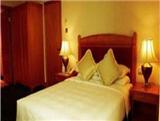  MyTravelution | Ramada Hotel Room