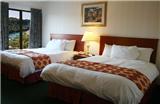  MyTravelution | Days Inn North Of The Falls Room