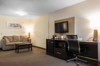  MyTravelution | Mainstay Suites Room