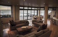  MyTravelution | Dolphin Sunrise Luxury Guesthouse Room