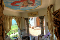  MyTravelution | Castle in Clarens Room