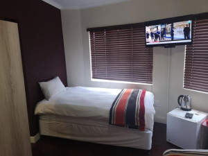  MyTravelution | Durban inn Room