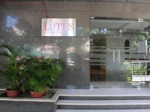  MyTravelution | The Lotus Apartment hotel, Burkit Road Room