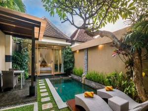  MyTravelution | Tonys Villas & Resort Seminyak - Bali Room